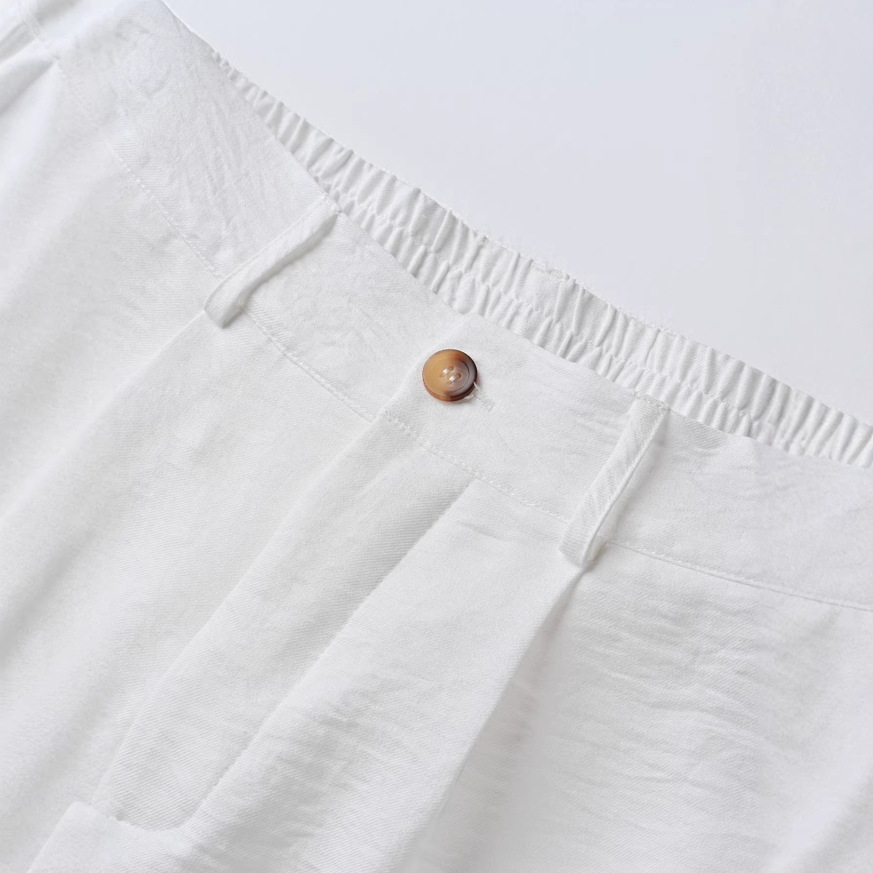 Men's Casual Resort-Style White Button-Fly Shorts